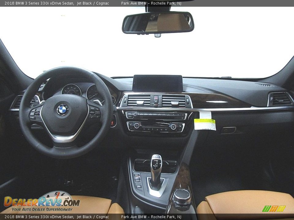 2018 BMW 3 Series 330i xDrive Sedan Jet Black / Cognac Photo #25