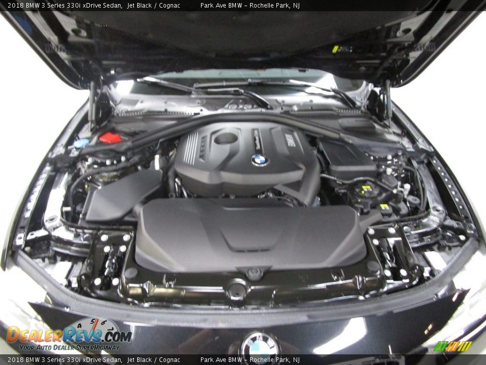 2018 BMW 3 Series 330i xDrive Sedan Jet Black / Cognac Photo #32