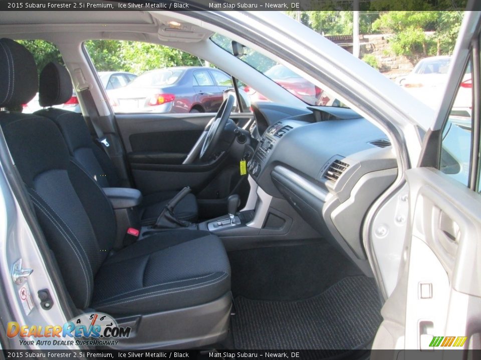 2015 Subaru Forester 2.5i Premium Ice Silver Metallic / Black Photo #18