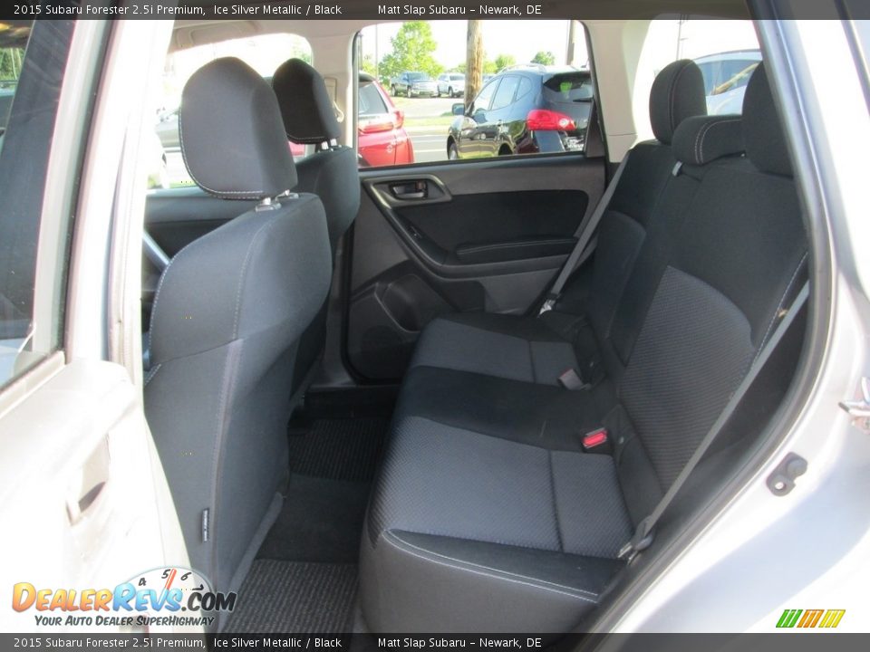 2015 Subaru Forester 2.5i Premium Ice Silver Metallic / Black Photo #22