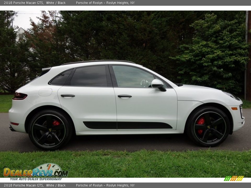 2018 Porsche Macan GTS White / Black Photo #3