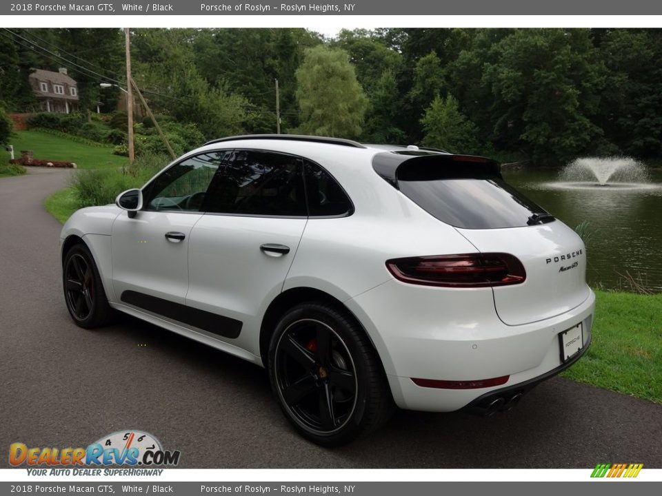 2018 Porsche Macan GTS White / Black Photo #6