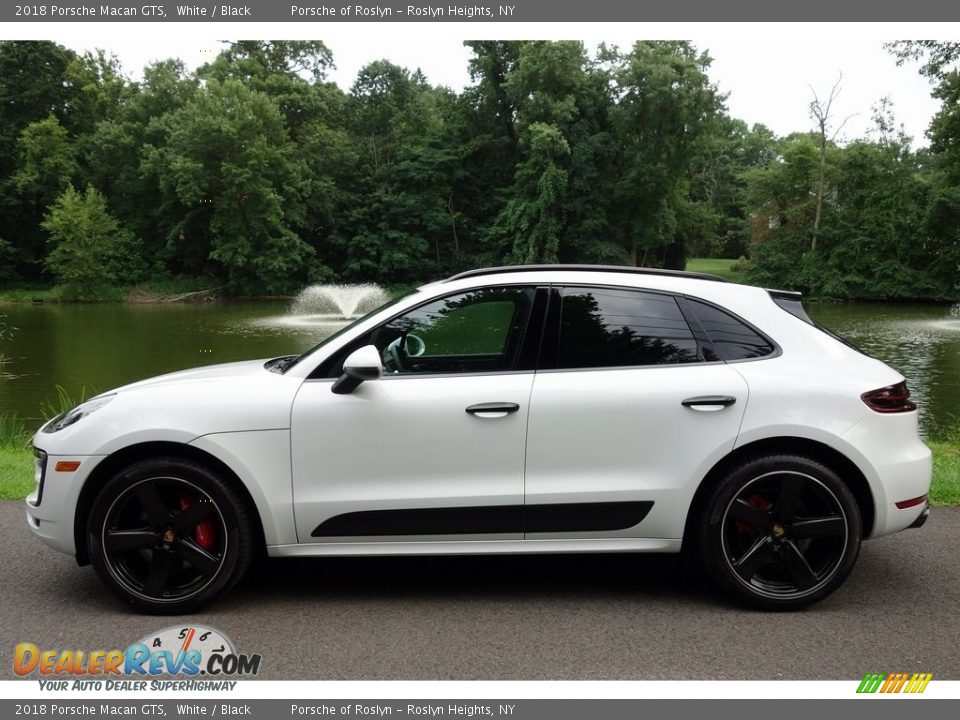 2018 Porsche Macan GTS White / Black Photo #7