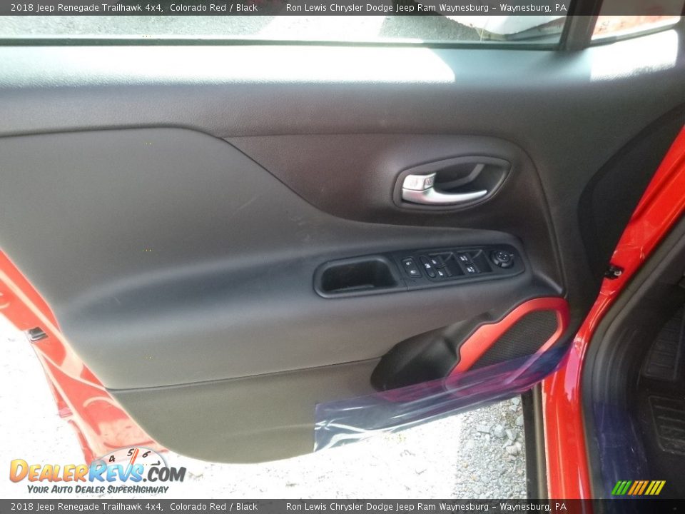 2018 Jeep Renegade Trailhawk 4x4 Colorado Red / Black Photo #11