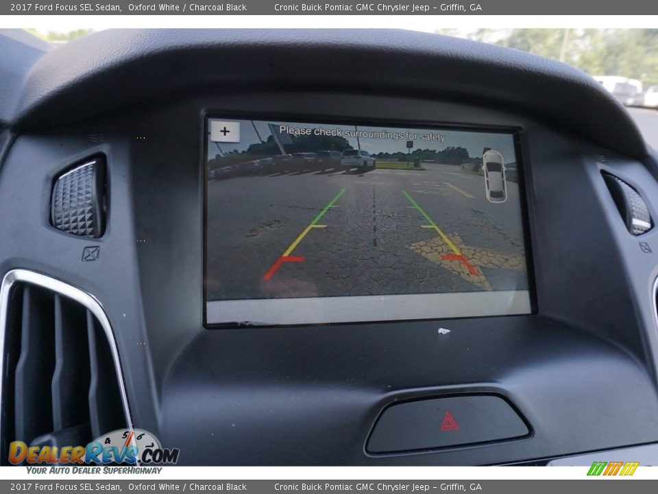2017 Ford Focus SEL Sedan Oxford White / Charcoal Black Photo #5