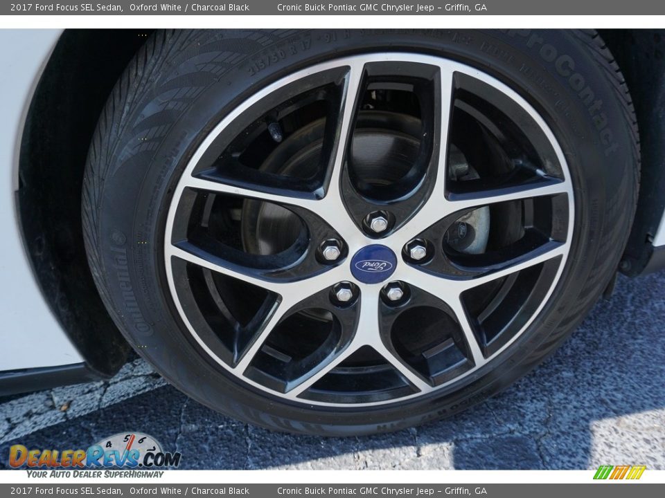 2017 Ford Focus SEL Sedan Oxford White / Charcoal Black Photo #14