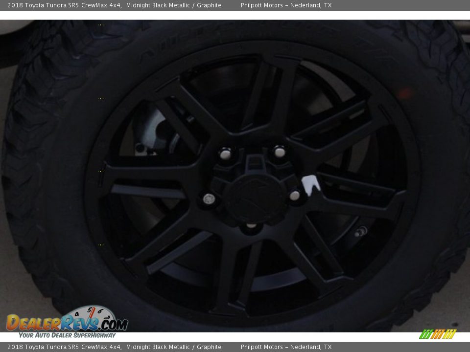 2018 Toyota Tundra SR5 CrewMax 4x4 Midnight Black Metallic / Graphite Photo #9