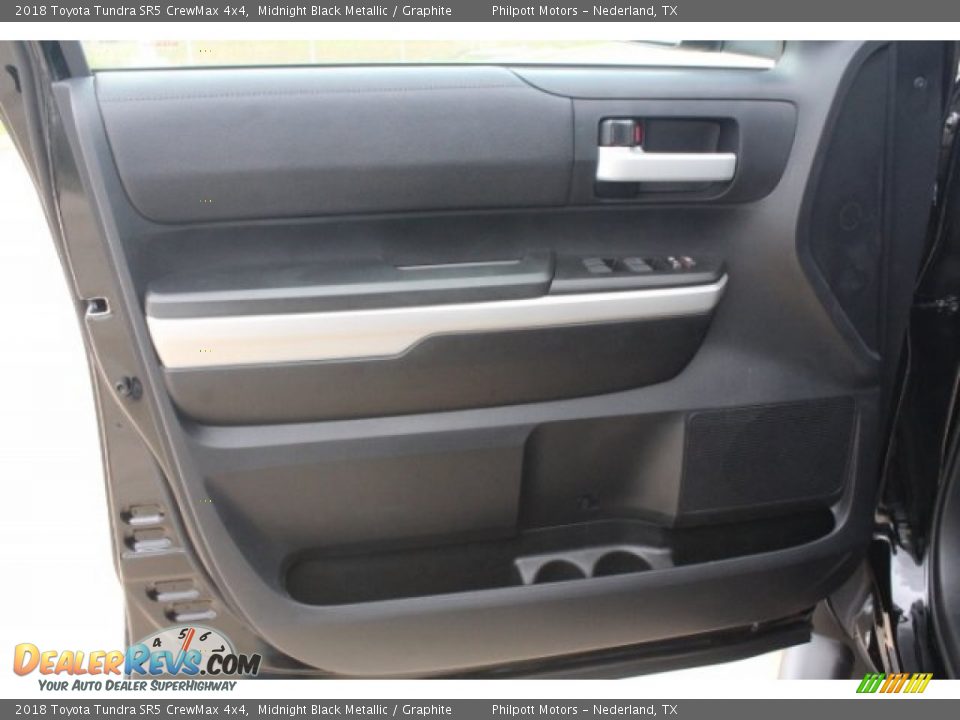 2018 Toyota Tundra SR5 CrewMax 4x4 Midnight Black Metallic / Graphite Photo #12