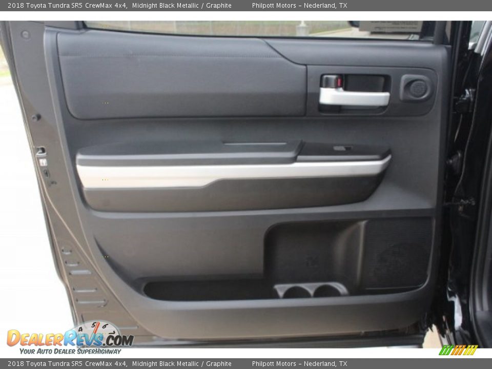 2018 Toyota Tundra SR5 CrewMax 4x4 Midnight Black Metallic / Graphite Photo #23