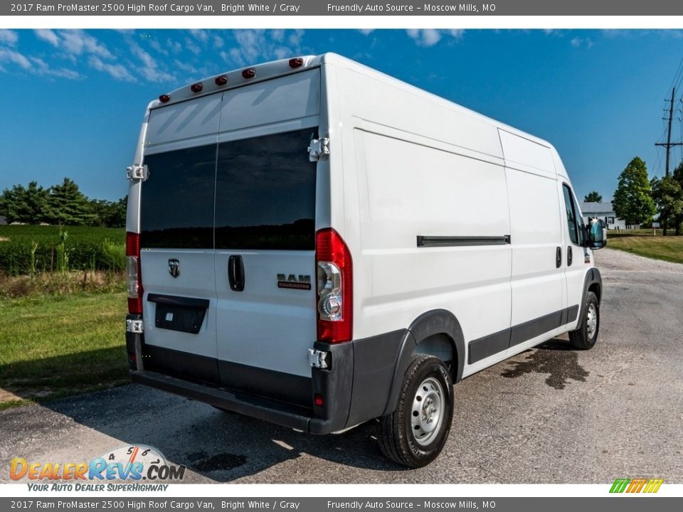 2017 Ram ProMaster 2500 High Roof Cargo Van Bright White / Gray Photo #4