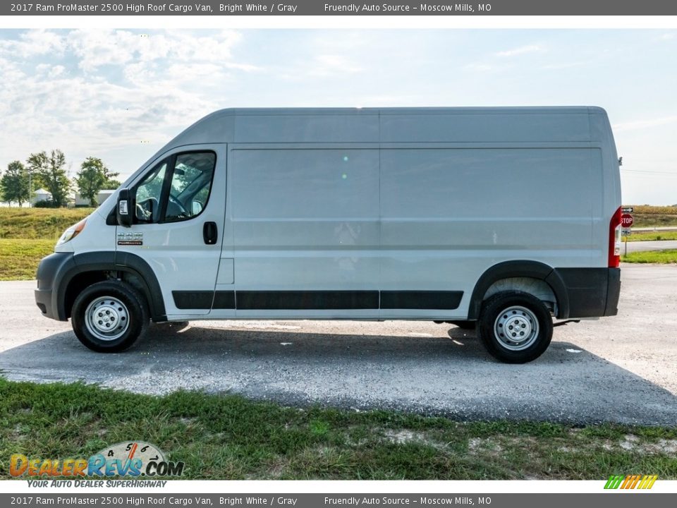 2017 Ram ProMaster 2500 High Roof Cargo Van Bright White / Gray Photo #7