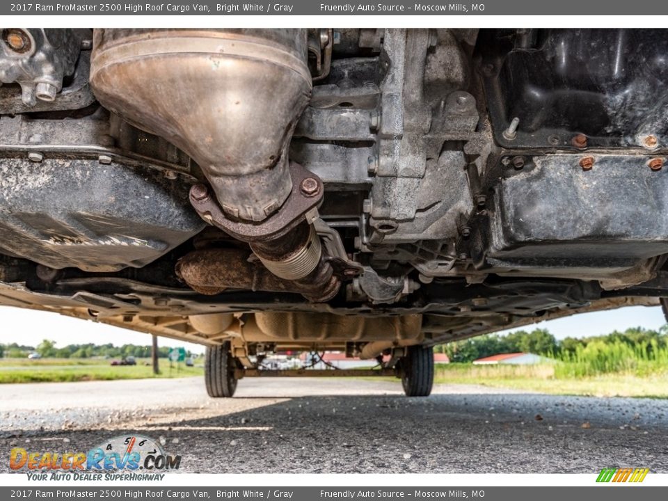 2017 Ram ProMaster 2500 High Roof Cargo Van Bright White / Gray Photo #10