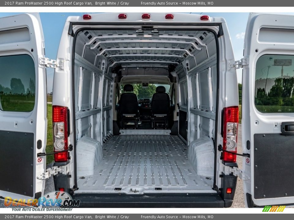2017 Ram ProMaster 2500 High Roof Cargo Van Bright White / Gray Photo #12