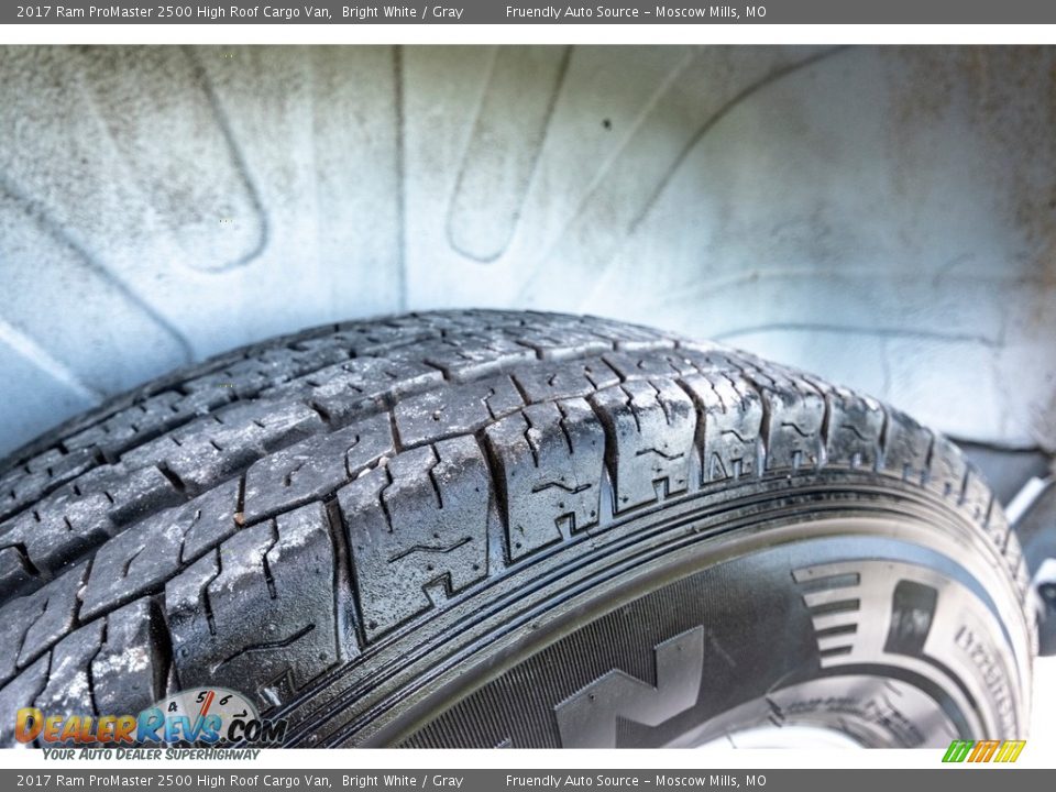 2017 Ram ProMaster 2500 High Roof Cargo Van Bright White / Gray Photo #16