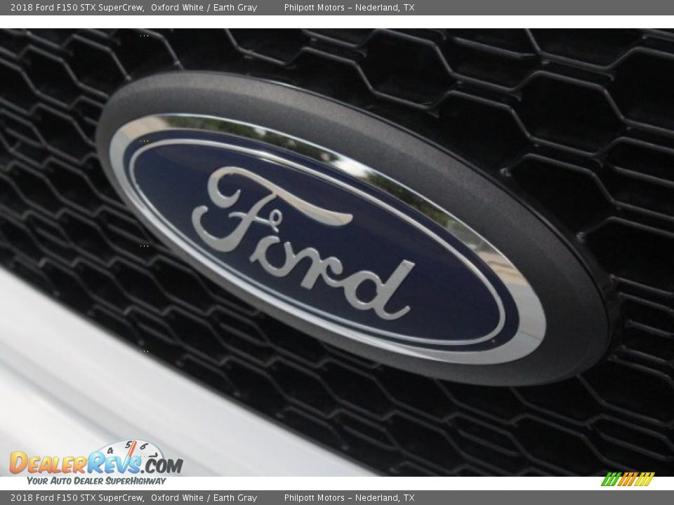 2018 Ford F150 STX SuperCrew Oxford White / Earth Gray Photo #4