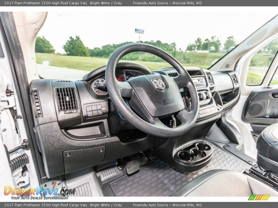2017 Ram ProMaster 2500 High Roof Cargo Van Bright White / Gray Photo #20