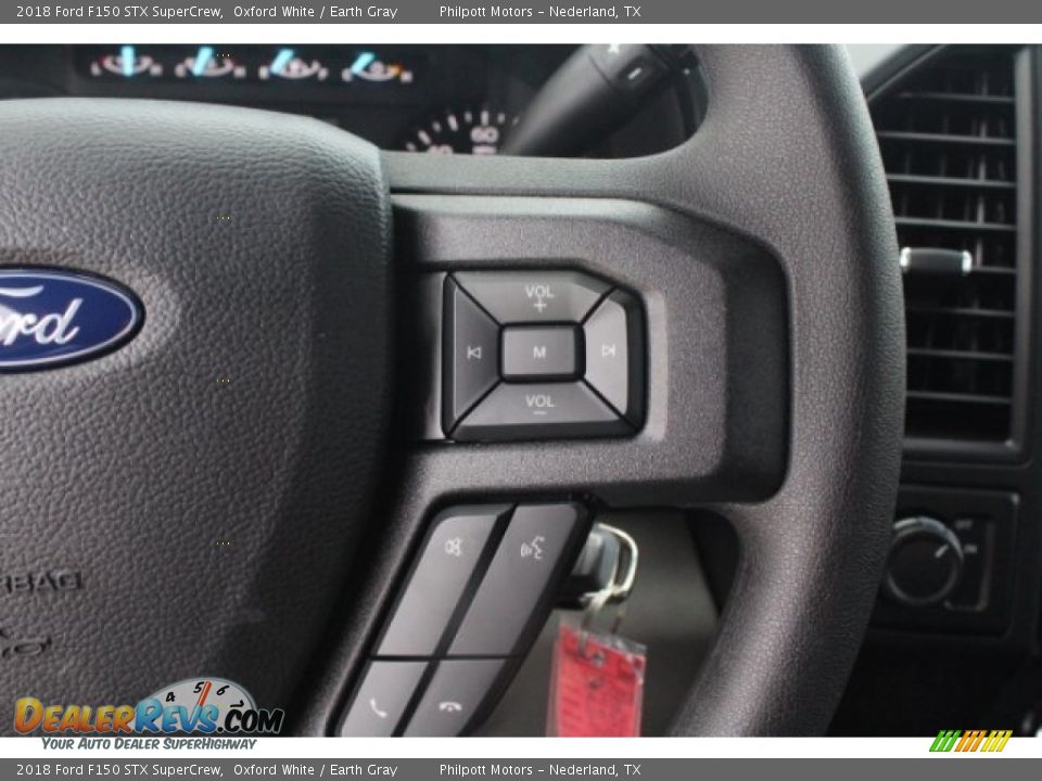 2018 Ford F150 STX SuperCrew Oxford White / Earth Gray Photo #19