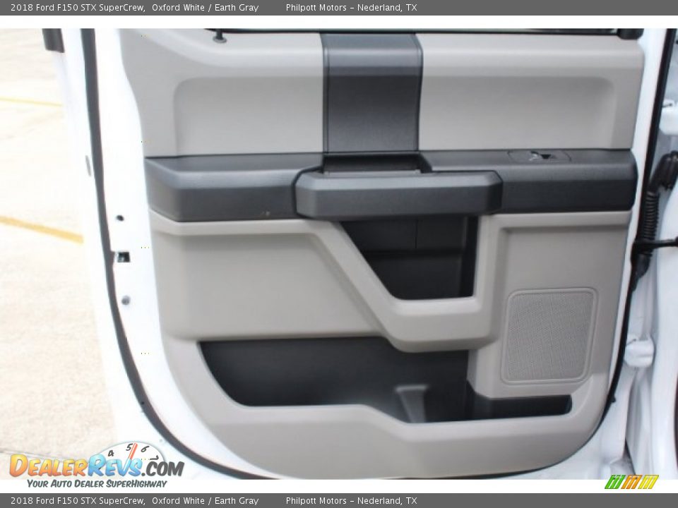 2018 Ford F150 STX SuperCrew Oxford White / Earth Gray Photo #22