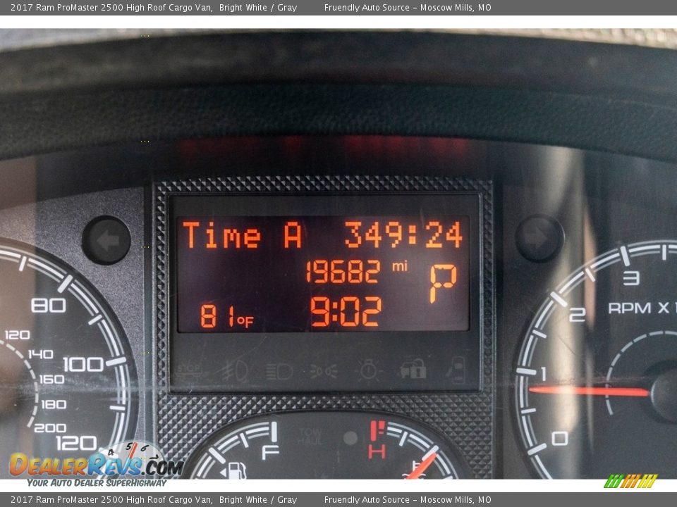 2017 Ram ProMaster 2500 High Roof Cargo Van Bright White / Gray Photo #29