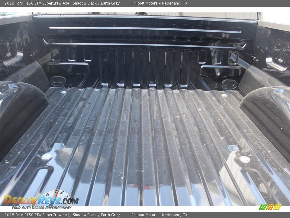 2018 Ford F150 STX SuperCrew 4x4 Shadow Black / Earth Gray Photo #12