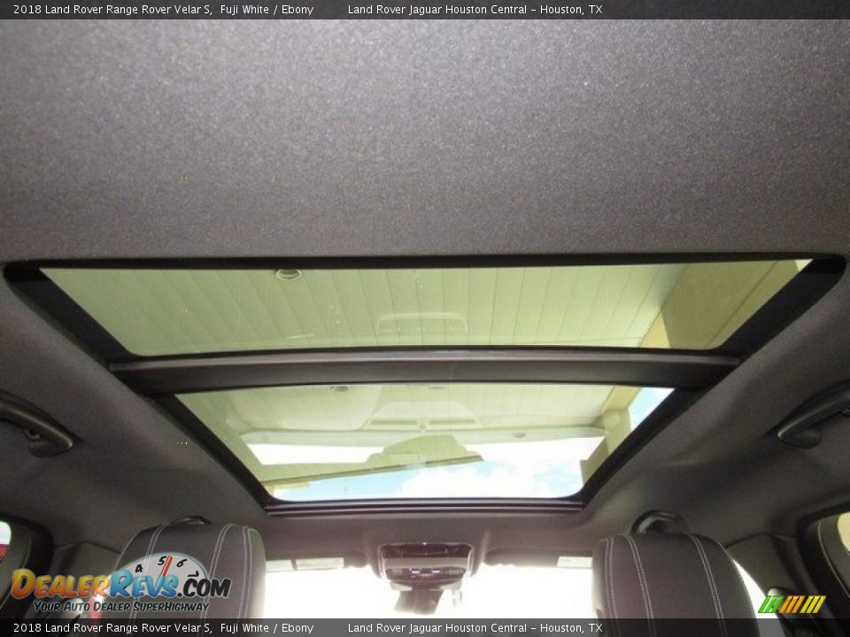 2018 Land Rover Range Rover Velar S Fuji White / Ebony Photo #18