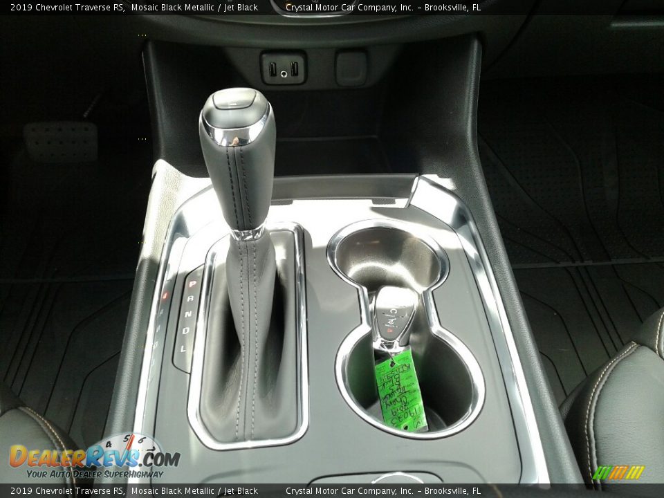 2019 Chevrolet Traverse RS Shifter Photo #16