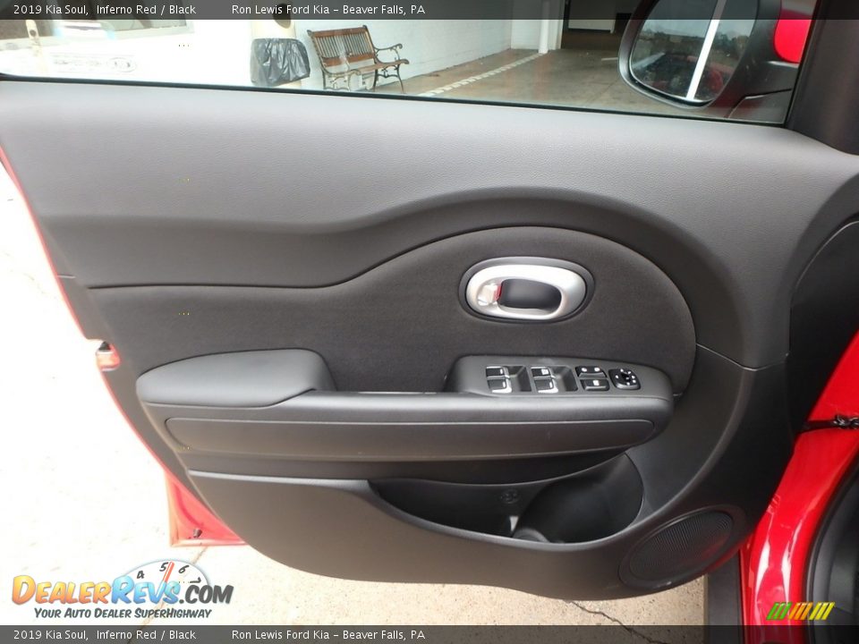 Door Panel of 2019 Kia Soul  Photo #14