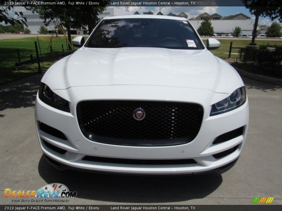 2019 Jaguar F-PACE Premium AWD Fuji White / Ebony Photo #9