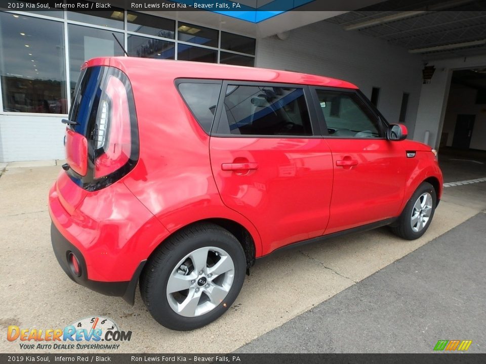 2019 Kia Soul Inferno Red / Black Photo #2