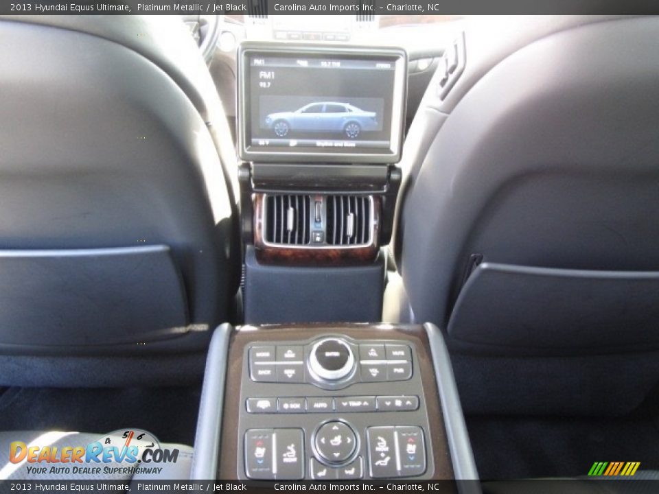 2013 Hyundai Equus Ultimate Platinum Metallic / Jet Black Photo #20