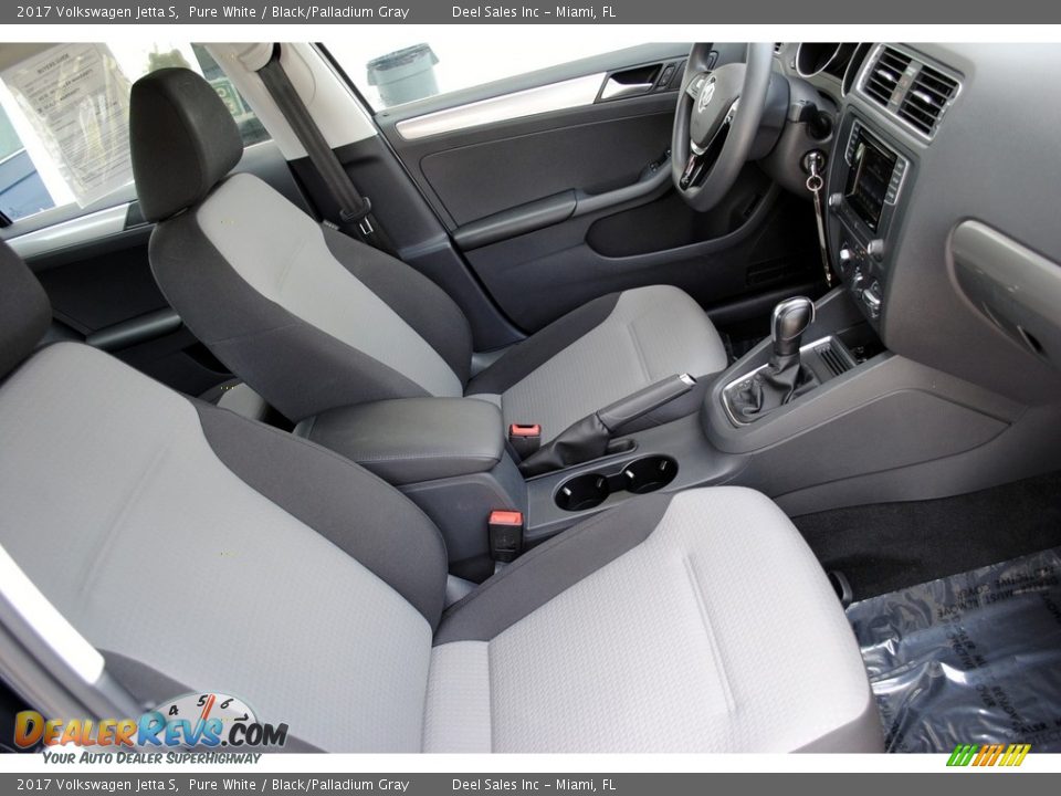 2017 Volkswagen Jetta S Pure White / Black/Palladium Gray Photo #17