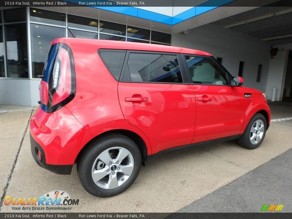 2019 Kia Soul Inferno Red / Black Photo #2