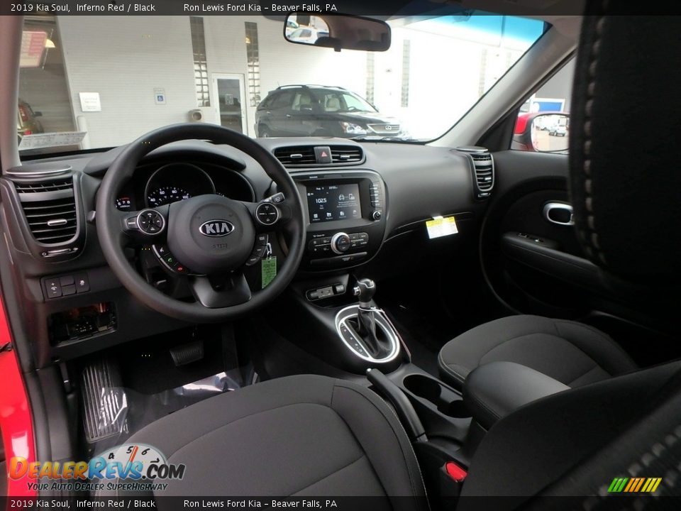 2019 Kia Soul Inferno Red / Black Photo #13
