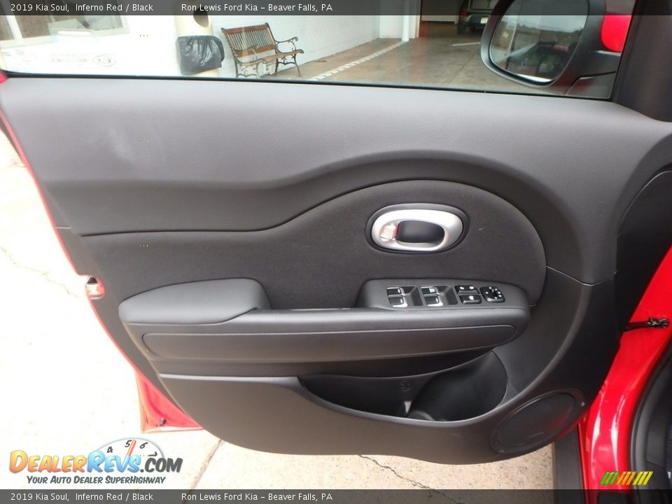 2019 Kia Soul Inferno Red / Black Photo #14