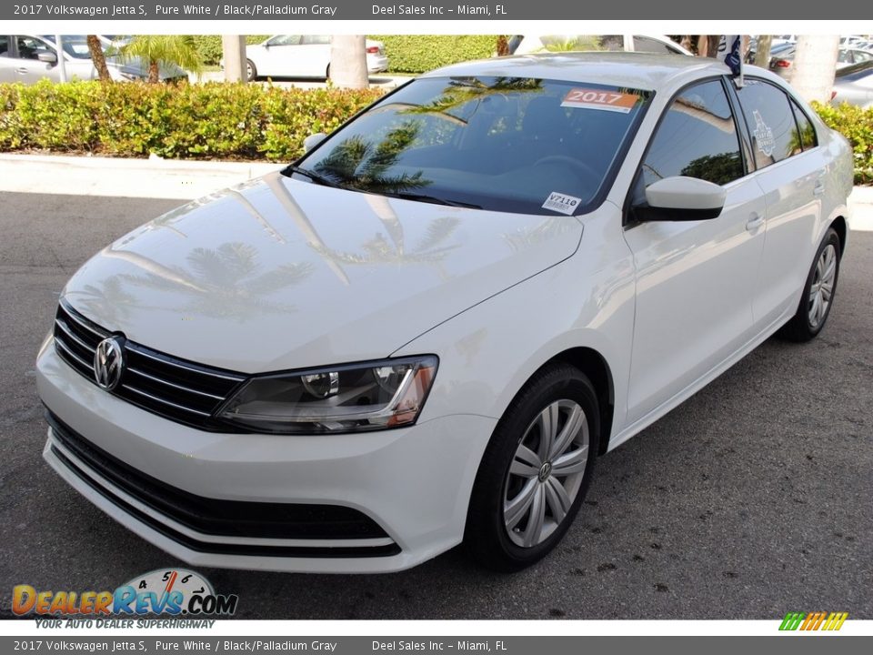 2017 Volkswagen Jetta S Pure White / Black/Palladium Gray Photo #4