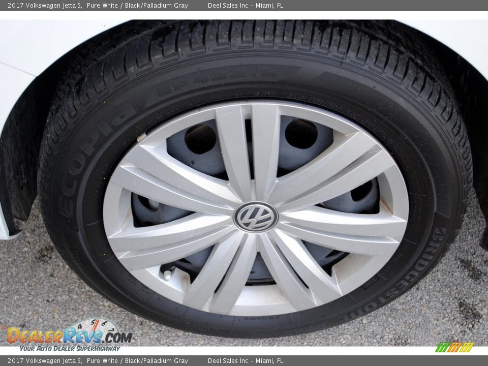 2017 Volkswagen Jetta S Pure White / Black/Palladium Gray Photo #11