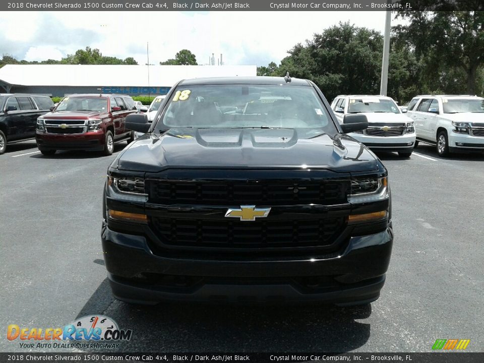 2018 Chevrolet Silverado 1500 Custom Crew Cab 4x4 Black / Dark Ash/Jet Black Photo #8