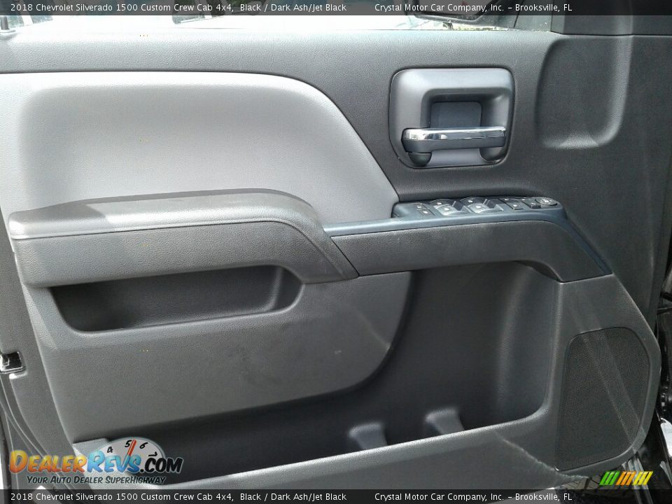 2018 Chevrolet Silverado 1500 Custom Crew Cab 4x4 Black / Dark Ash/Jet Black Photo #17
