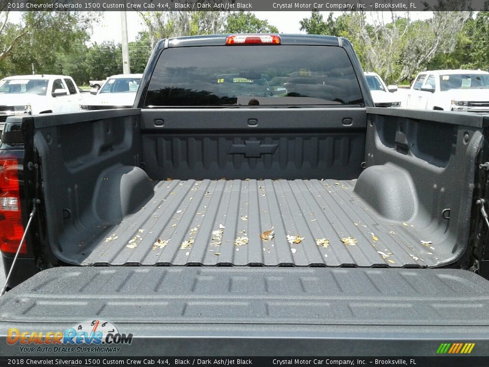 2018 Chevrolet Silverado 1500 Custom Crew Cab 4x4 Black / Dark Ash/Jet Black Photo #19