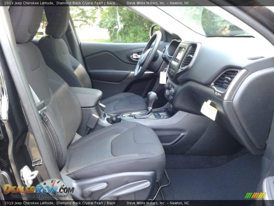 2019 Jeep Cherokee Latitude Diamond Black Crystal Pearl / Black Photo #14
