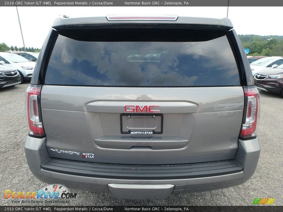 2019 GMC Yukon SLT 4WD Pepperdust Metallic / Cocoa/Dune Photo #6