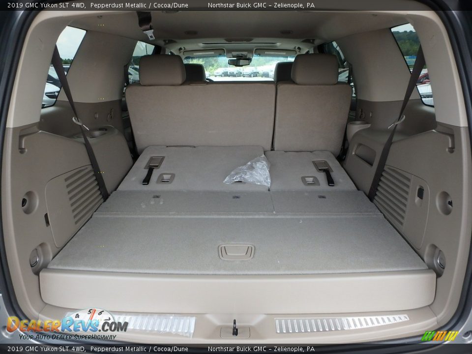 2019 GMC Yukon SLT 4WD Trunk Photo #7