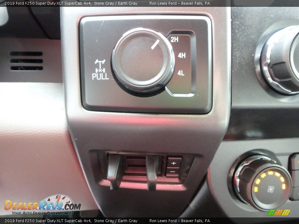 2019 Ford F250 Super Duty XLT SuperCab 4x4 Stone Gray / Earth Gray Photo #18