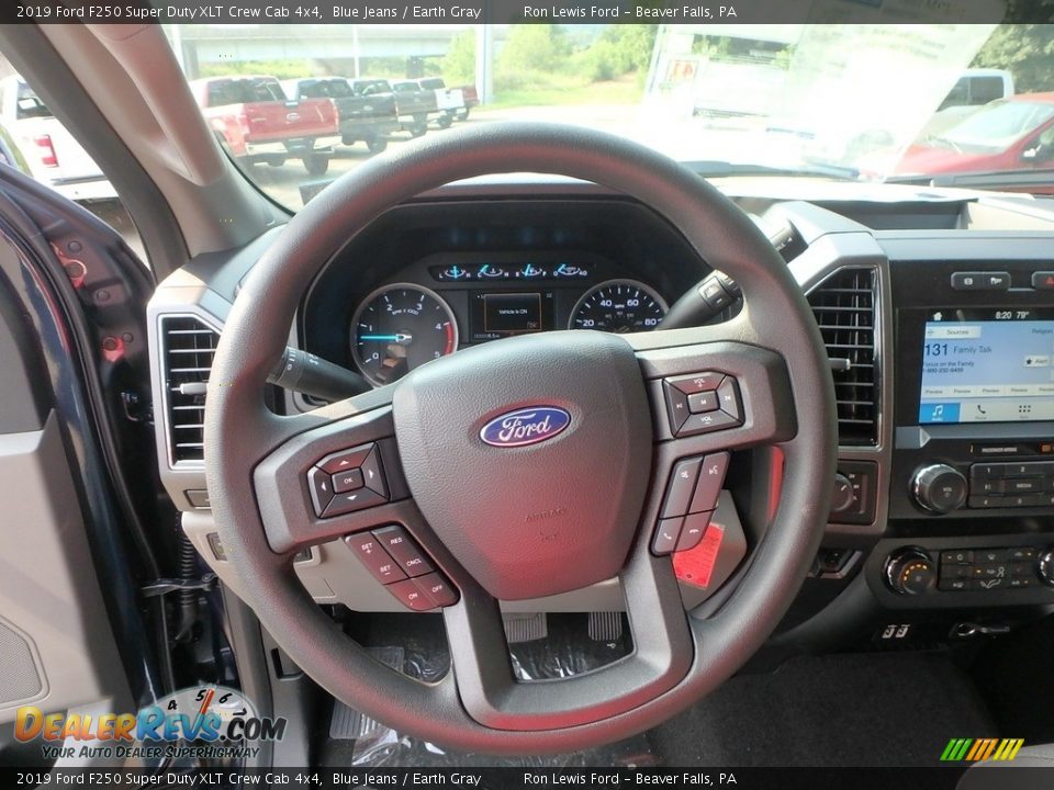 2019 Ford F250 Super Duty XLT Crew Cab 4x4 Steering Wheel Photo #16