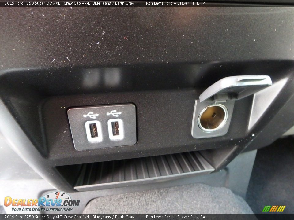 2019 Ford F250 Super Duty XLT Crew Cab 4x4 Blue Jeans / Earth Gray Photo #20