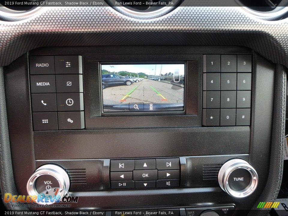 Controls of 2019 Ford Mustang GT Fastback Photo #20
