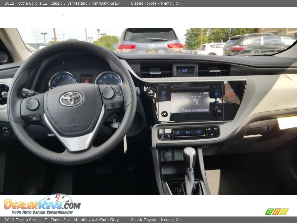 2019 Toyota Corolla LE Classic Silver Metallic / Ash/Dark Gray Photo #5
