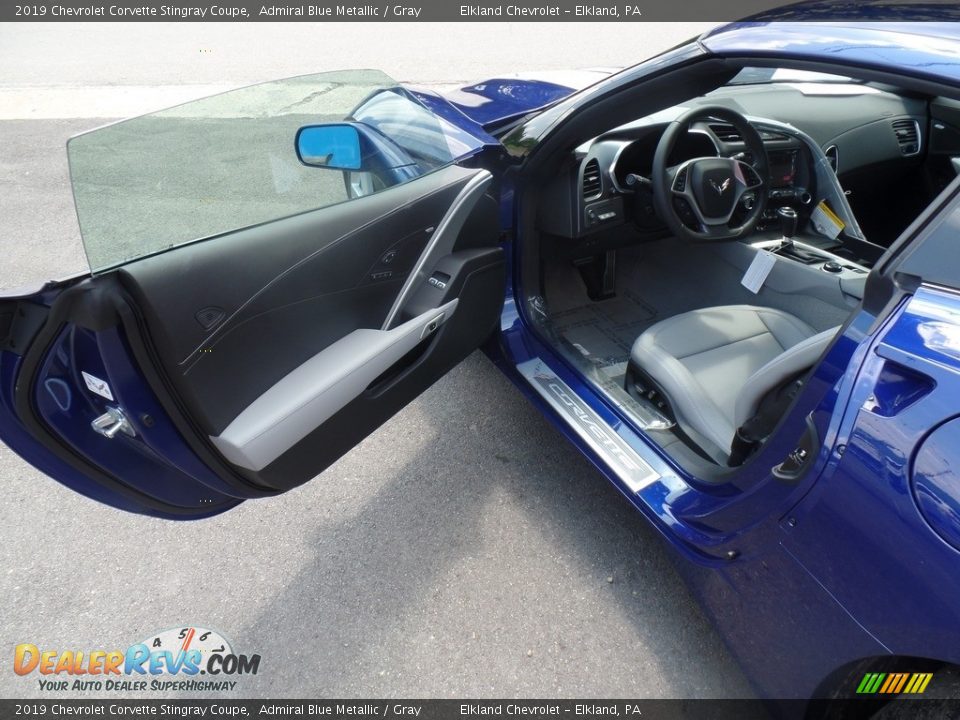 2019 Chevrolet Corvette Stingray Coupe Admiral Blue Metallic / Gray Photo #18
