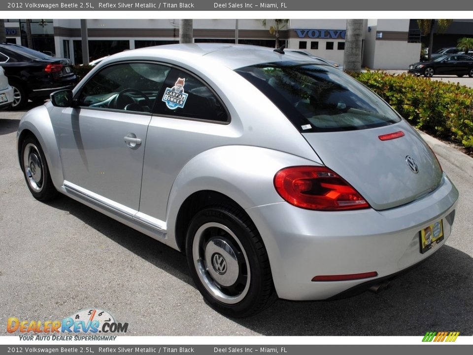 2012 Volkswagen Beetle 2.5L Reflex Silver Metallic / Titan Black Photo #6
