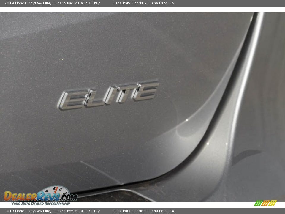2019 Honda Odyssey Elite Lunar Silver Metallic / Gray Photo #4